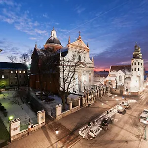 Senacki 4*, Kraków Polska